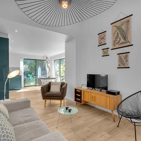 Сasa de vacaciones Le Jardin De Lucette - Belle Maison Avec Jardin Arboré Dans