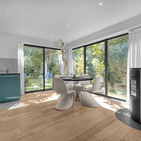 Le Jardin De Lucette - Belle Maison Avec Jardin Arbore Dans *