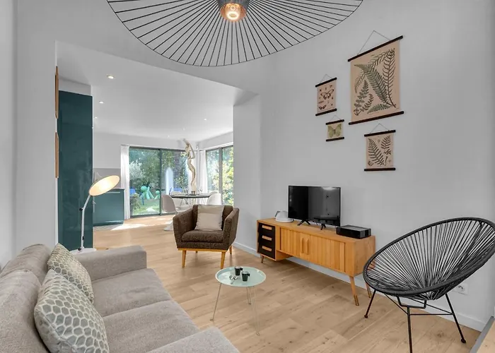 Сasa de vacaciones Le Jardin De Lucette - Belle Maison Avec Jardin Arboré Dans