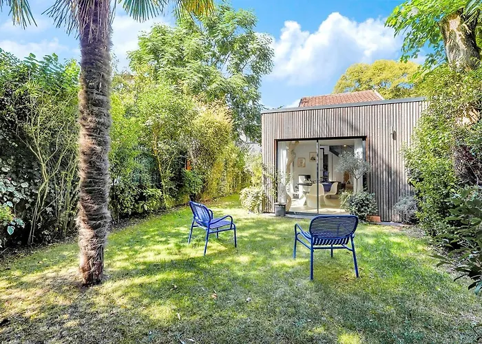 Le Jardin De Lucette - Belle Maison Avec Jardin Arbore Dans