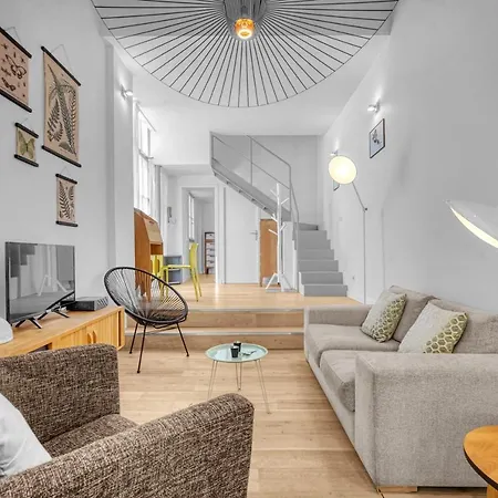 Le Jardin De Lucette - Belle Maison Avec Jardin Arbore Dans *